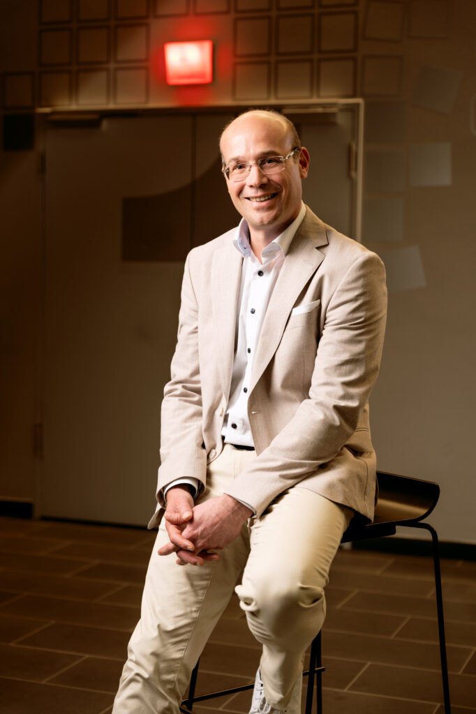 Frédéric Fievez, COO at BCE, portrait